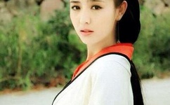 井川里予和别人打扑克牌视频在哪里能看到